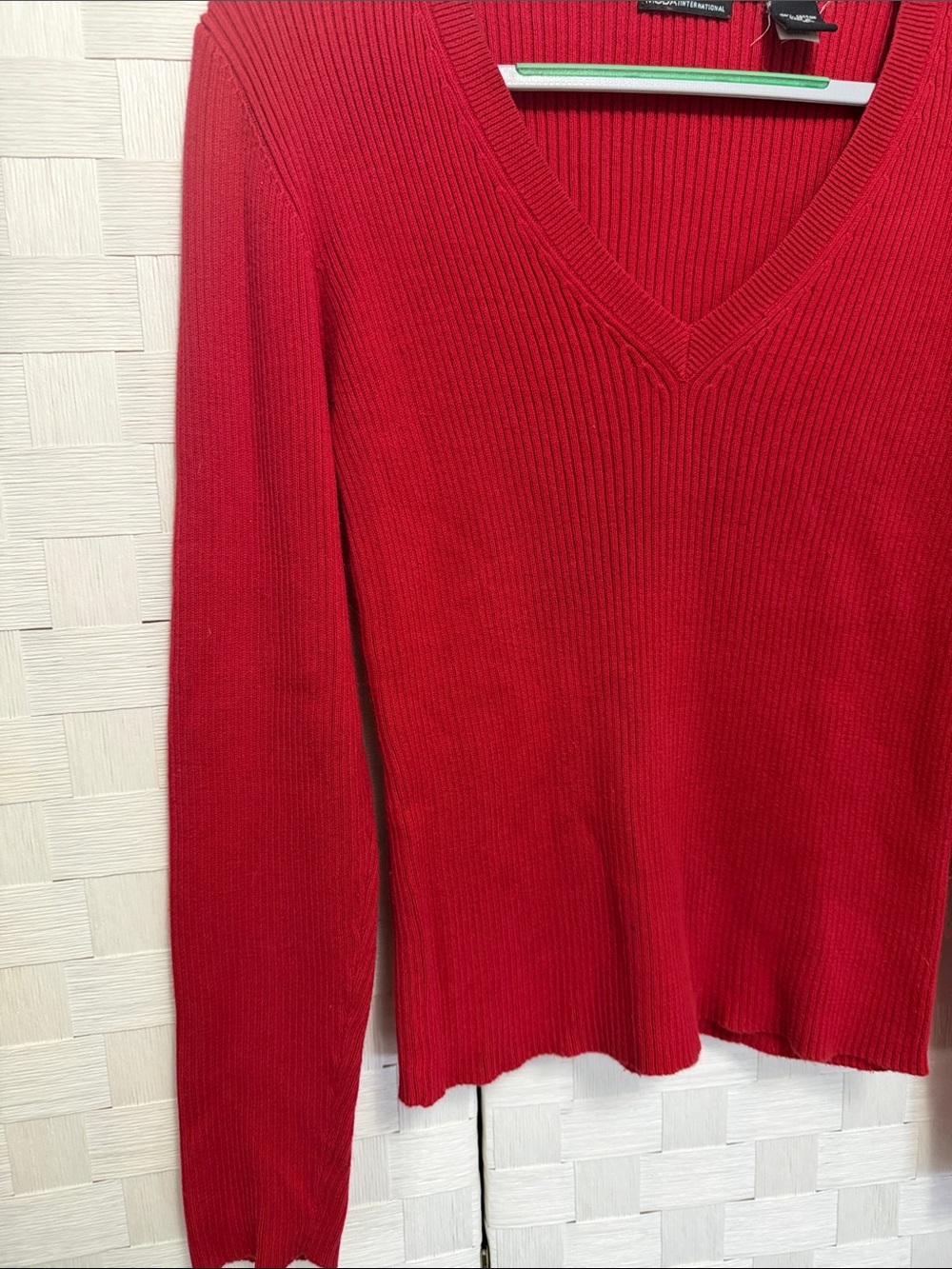 Moda International Red V-Neck Ribbed Sweater - Picture 3 of 4